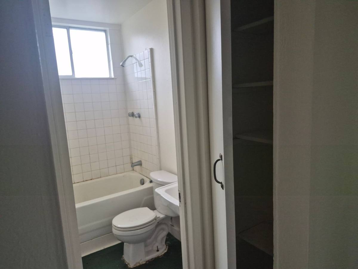 Apartment for rent at 5935 Old Highway 53, Clearlake, CA 95422