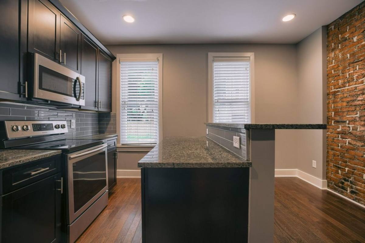 Apartment for rent at 788 Summit St, Columbus, OH 43215