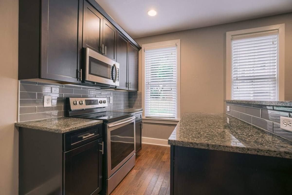 Apartment for rent at 788 Summit St, Columbus, OH 43215