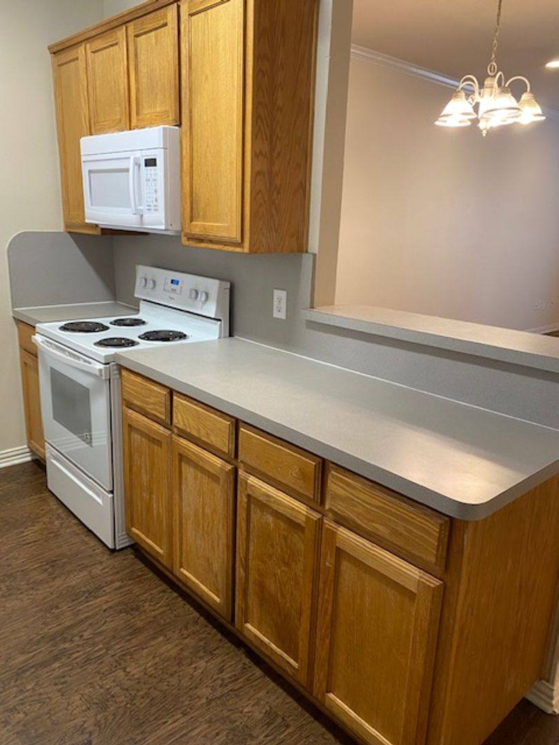 Townhouse for rent at 2208 N Carroll Blvd, Denton, TX 76201