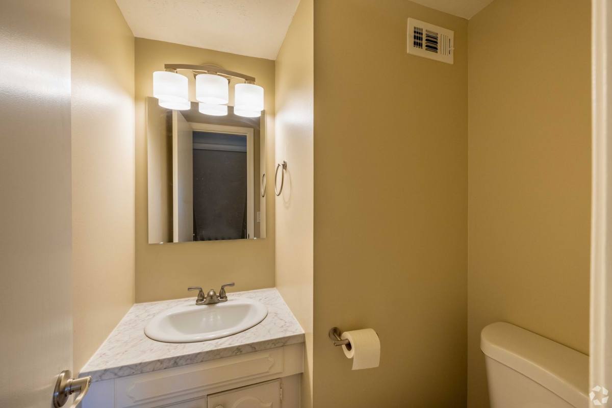 Apartment for rent at 302 Chateau Dr, Bellevue, NE 68005