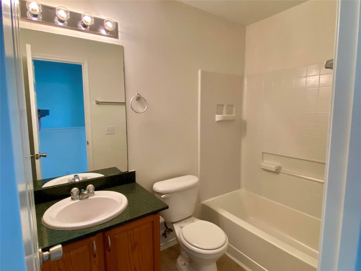 Townhouse for rent at 29726 Sullivan Oaks Dr, Spring, TX 77386