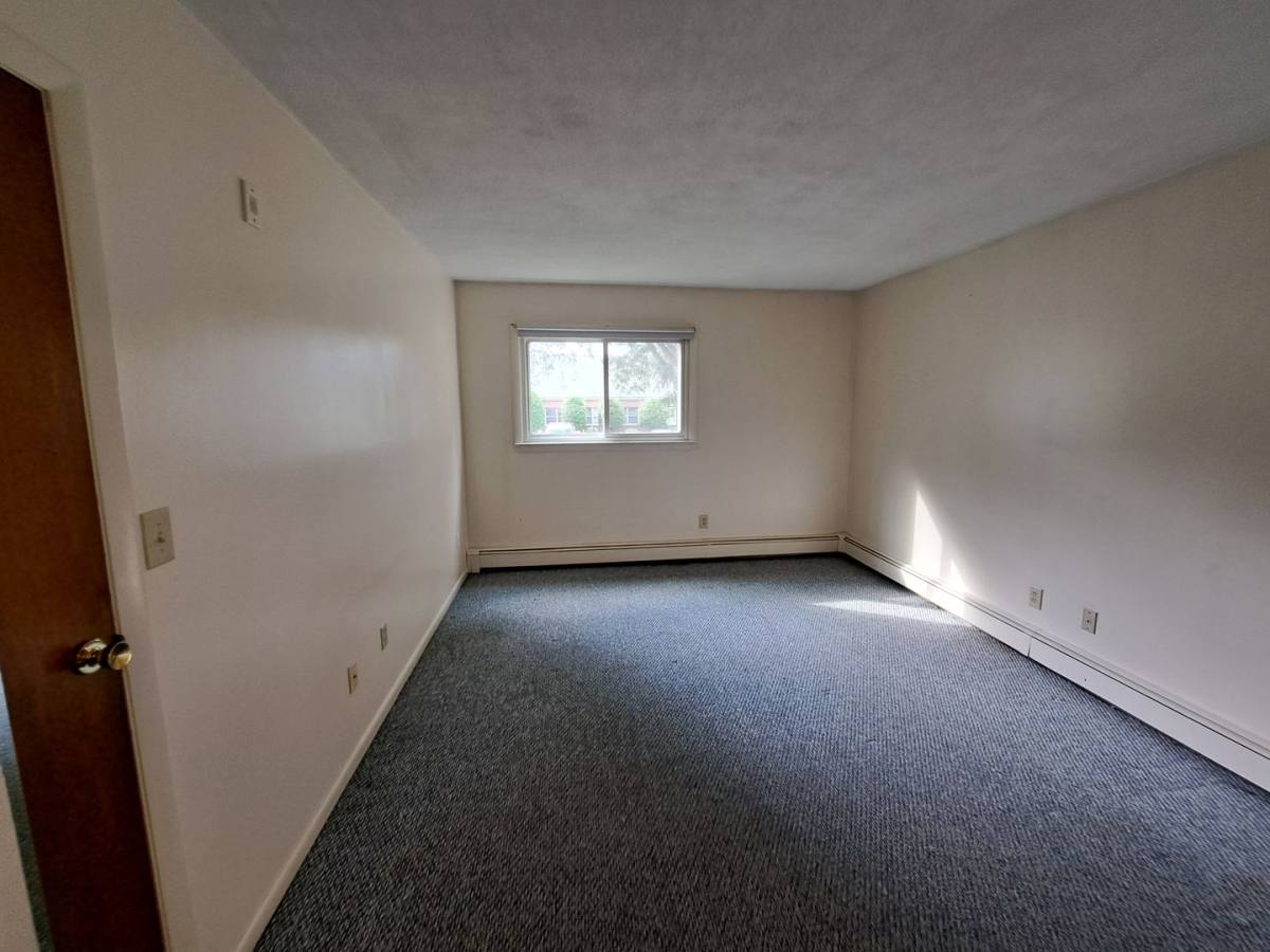 Apartment for rent at 382-384 River St, Springfield, VT 05156