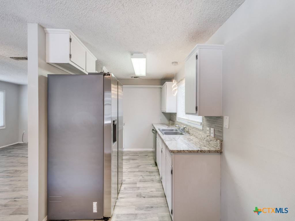 Apartment for rent at 1351 Spitz Kegel View Dr, Canyon Lake, TX 78133