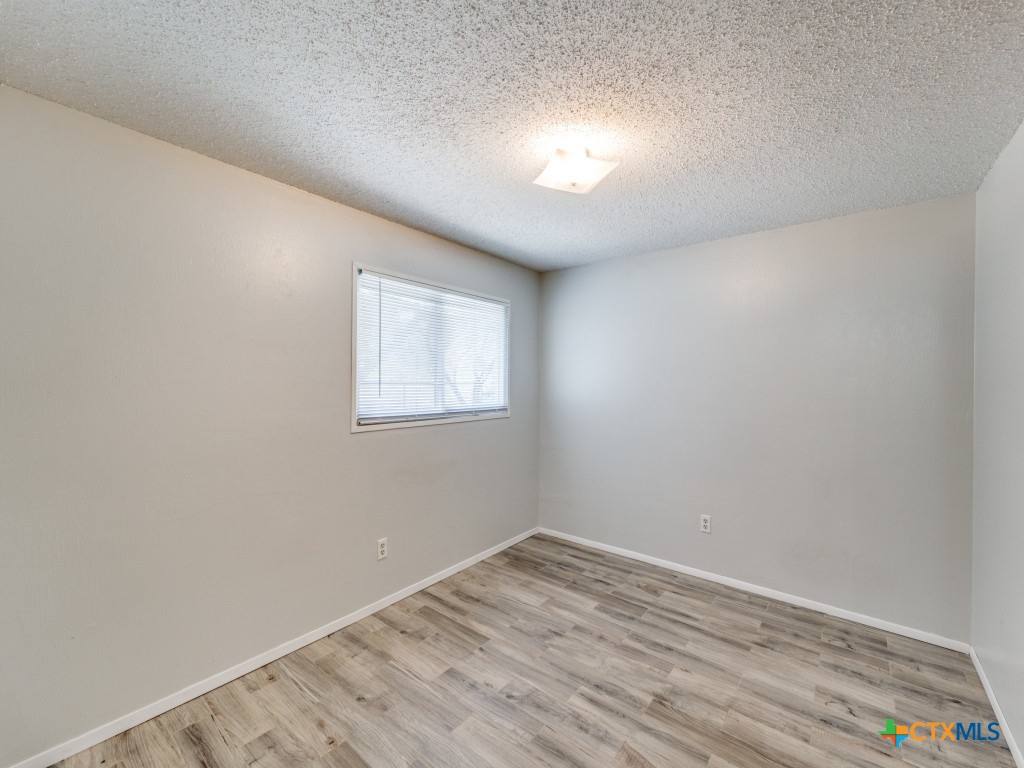 Apartment for rent at 1351 Spitz Kegel View Dr, Canyon Lake, TX 78133