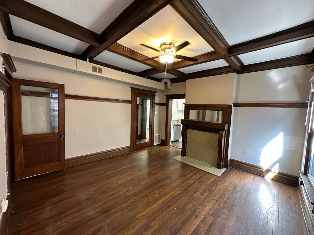Apartment for rent at 182 W 1st Ave, Columbus, OH 43201