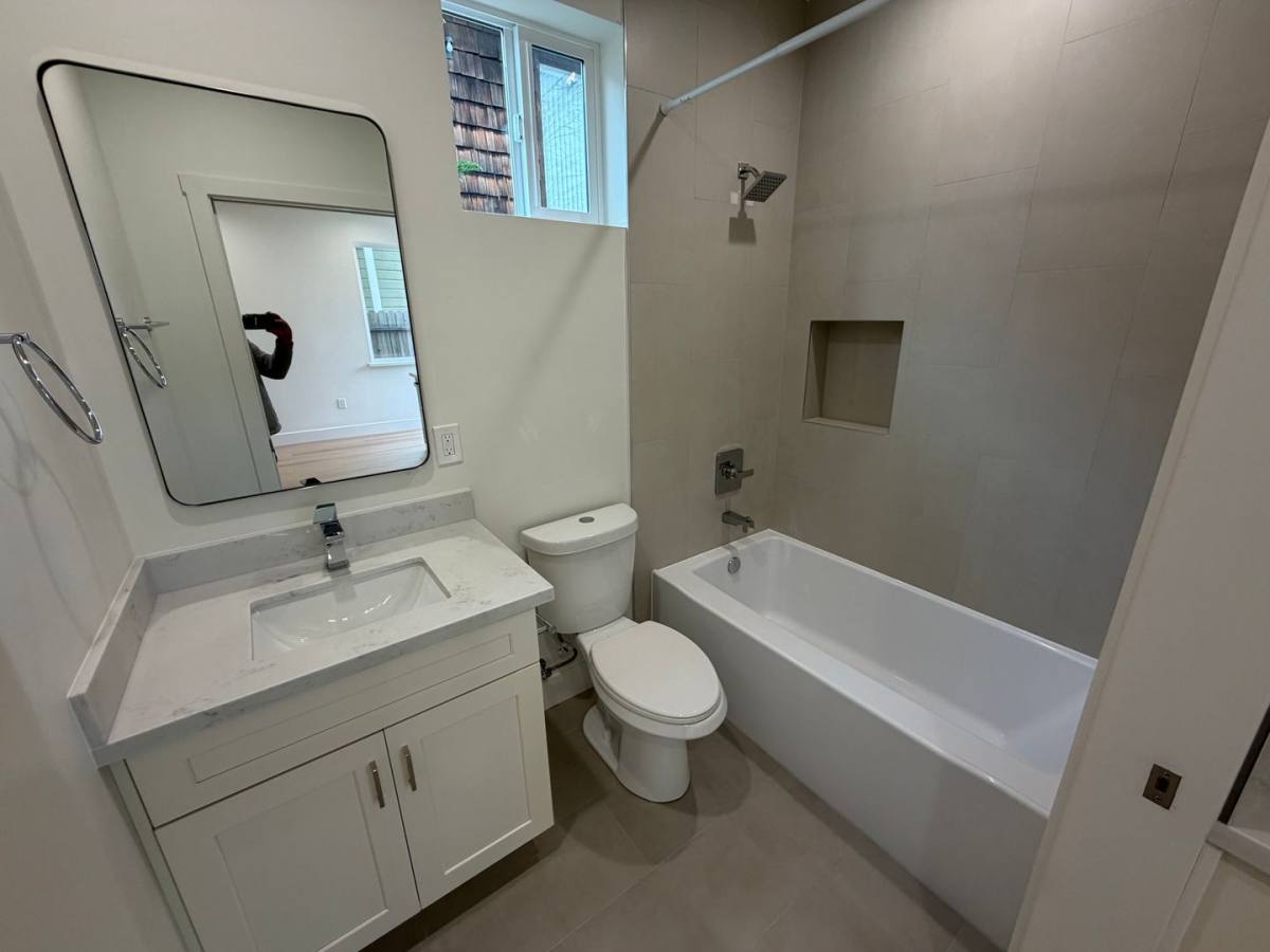 Apartment for rent at 2422 Kayak Alley, Sacramento, CA 95816