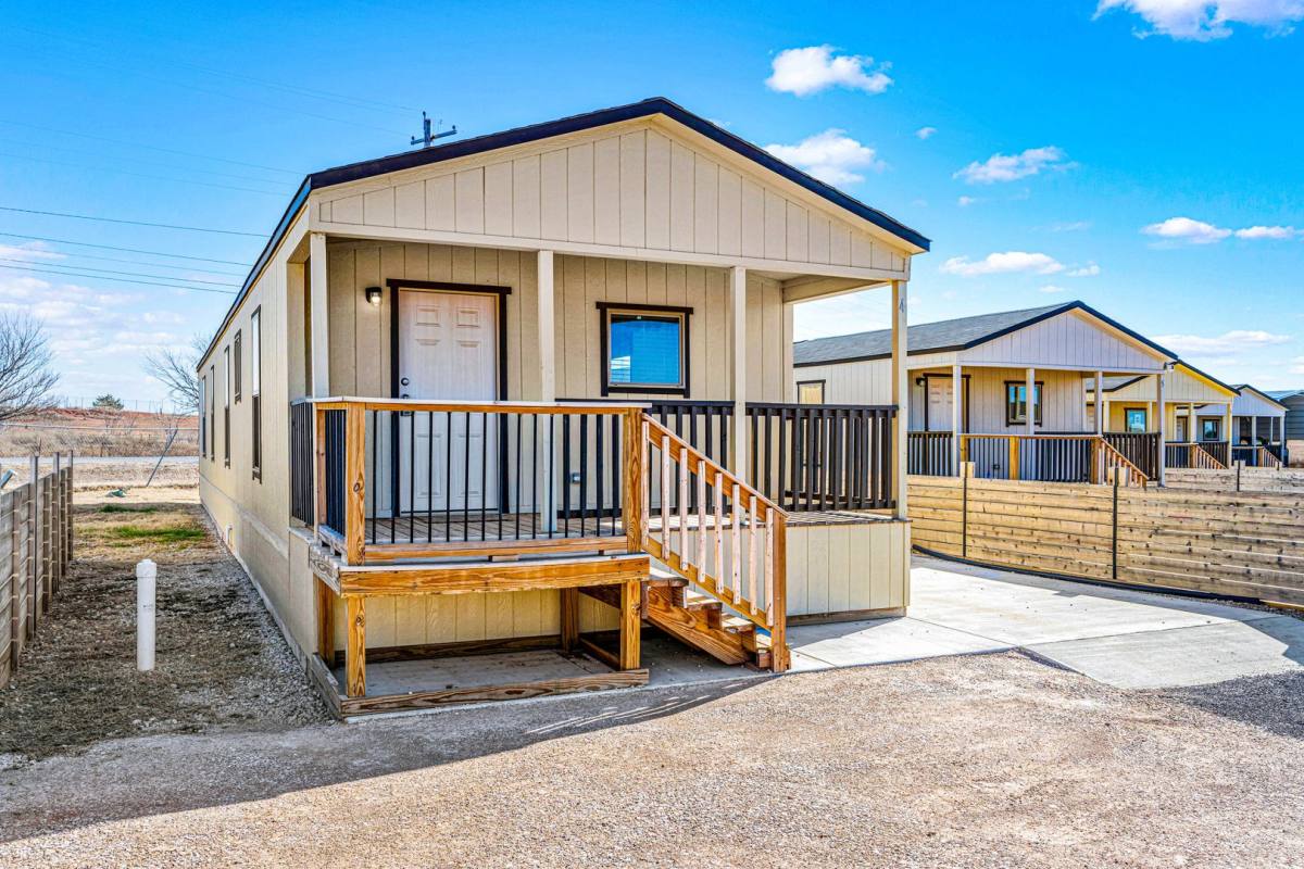 Apartment for rent at 2301 SW Sheridan Rd, Lawton, OK 73505