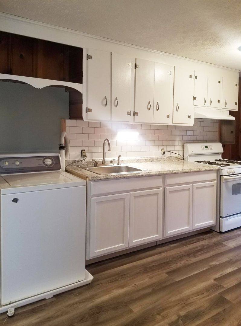 Apartment for rent at 206 Norwood Dr, Richmond, KY 40475