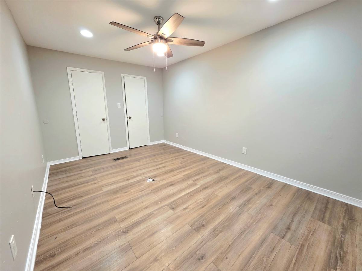 Apartment for rent at 208 Cemetery Rd #208-1, Willis, TX 77378