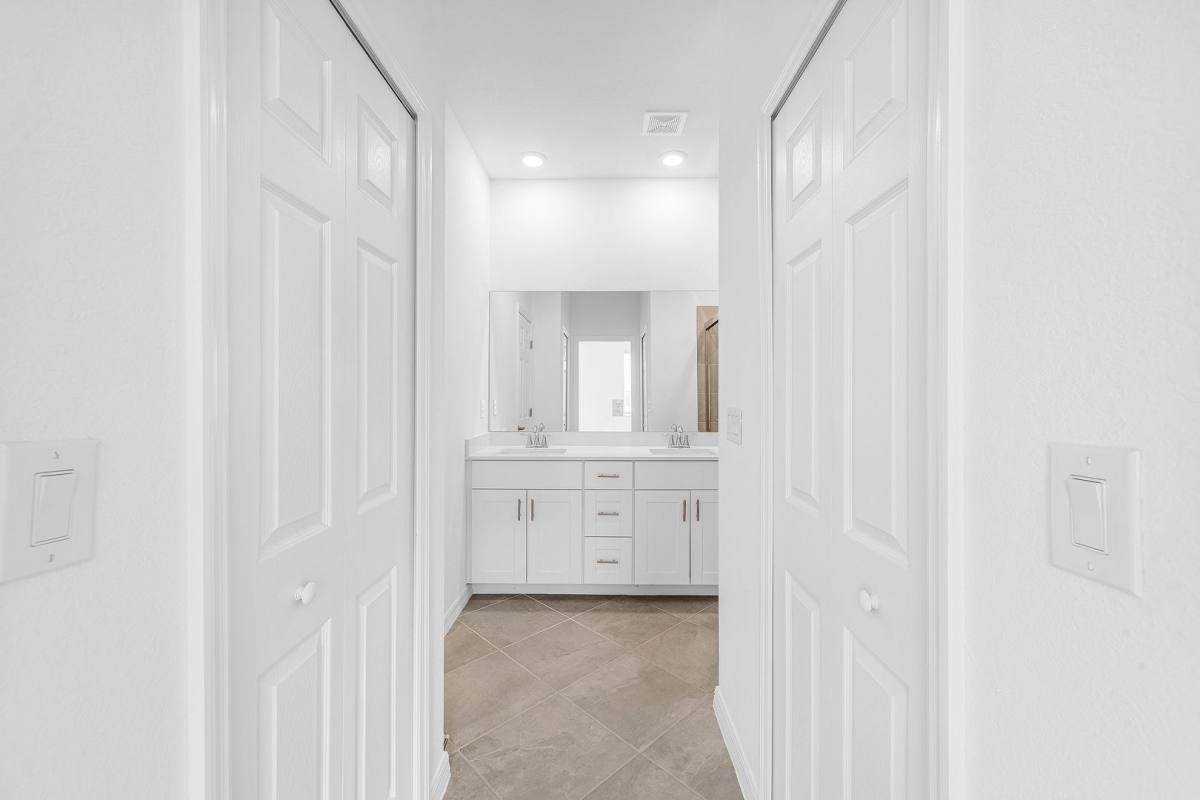Townhouse for rent at 2827 Citrus St, Naples, FL 34120