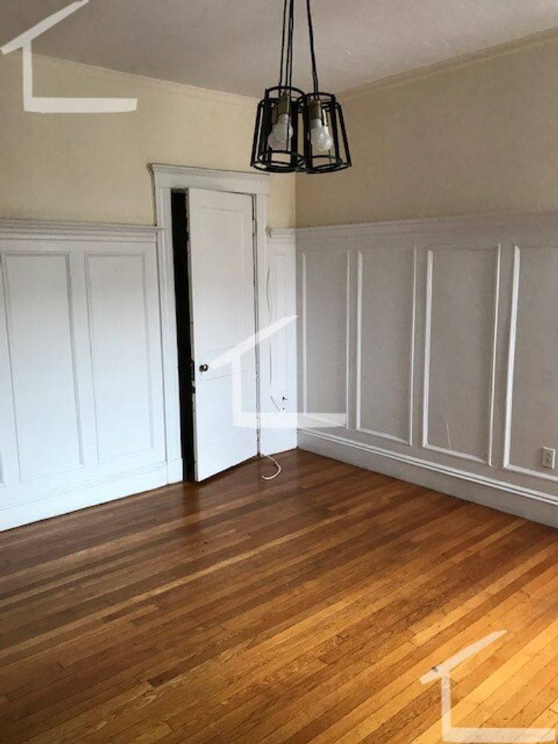 Apartment for rent at 1128 Commonwealth Ave #4, Allston, MA 02134