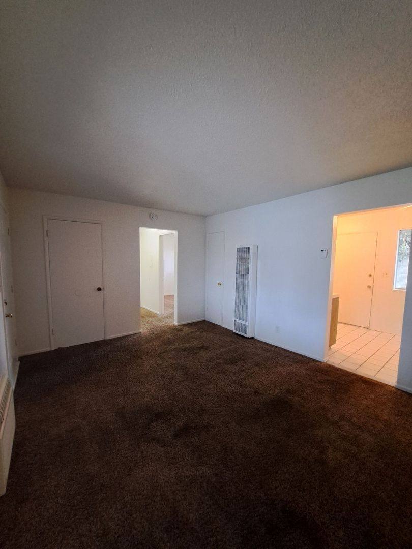 Apartment for rent at 4302-4312 E Sierra Madre Ave, Fresno, CA 93726