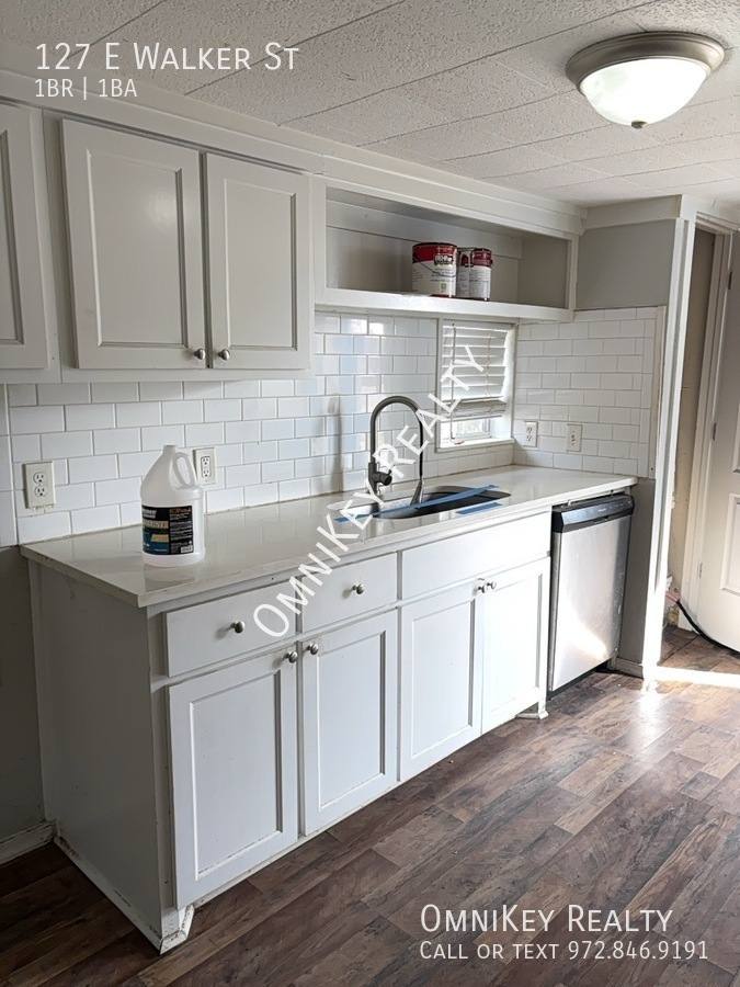 House for rent at 127 E Walker St, Denison, TX 75021