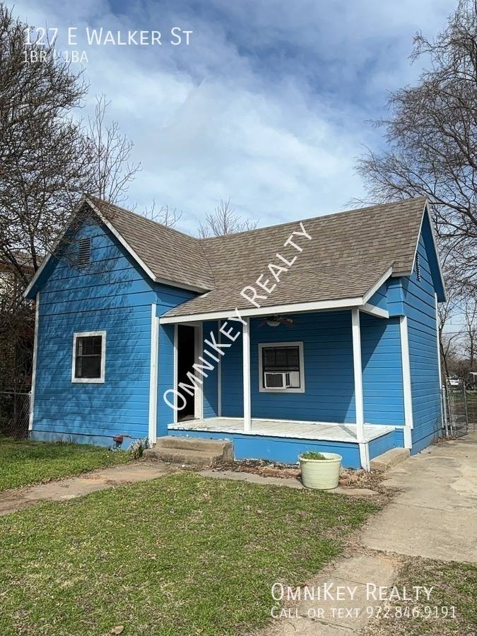 House for rent at 127 E Walker St, Denison, TX 75021