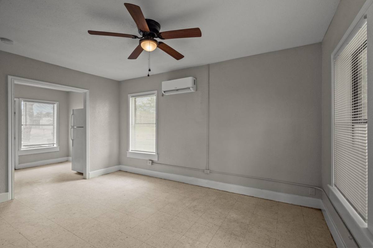 Apartment for rent at 814 3rd Ave N, Texas City, TX 77590