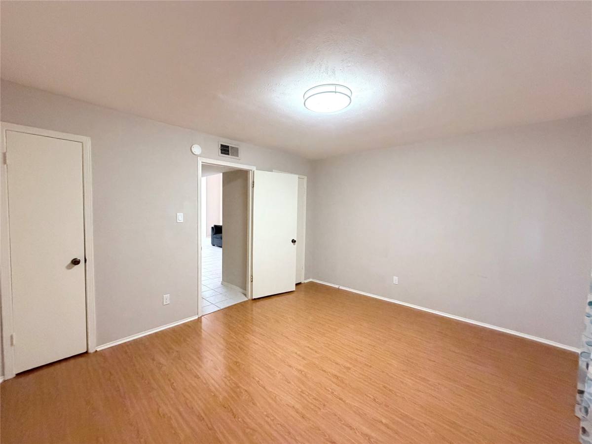 Condo for rent at 12633 Memorial Dr #74, Houston, TX 77024