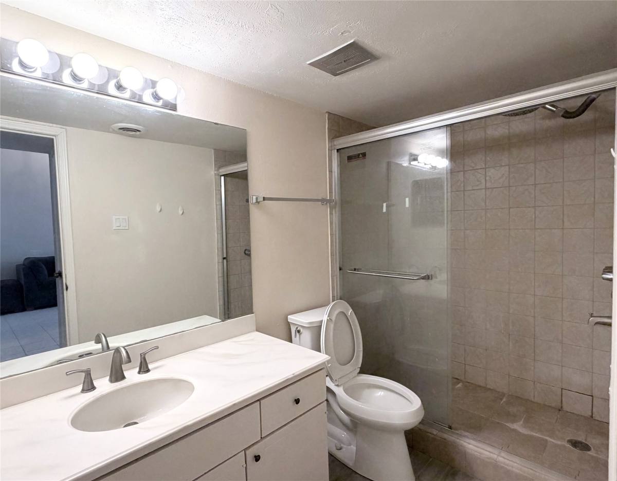 Condo for rent at 12633 Memorial Dr #74, Houston, TX 77024