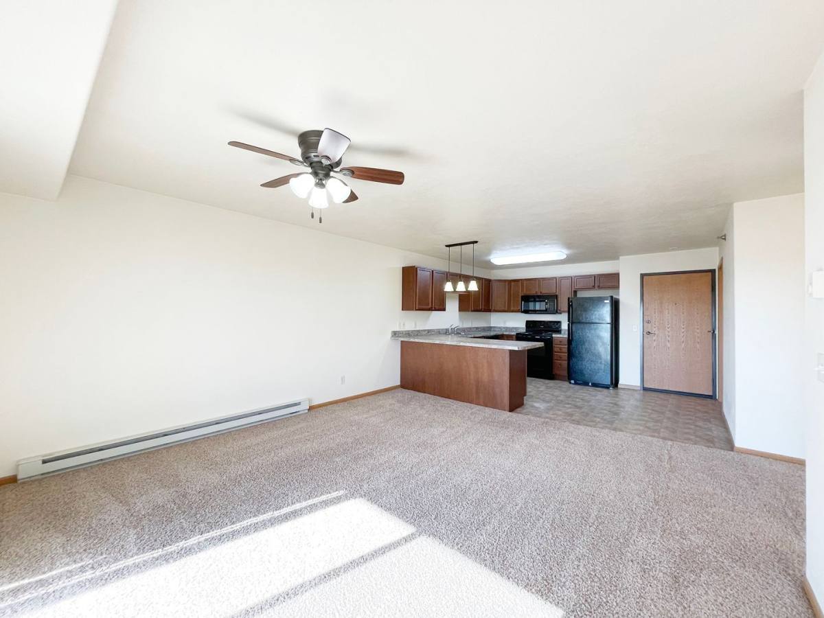 Apartment for rent at 2200 33rd St NW, Minot, ND 58703