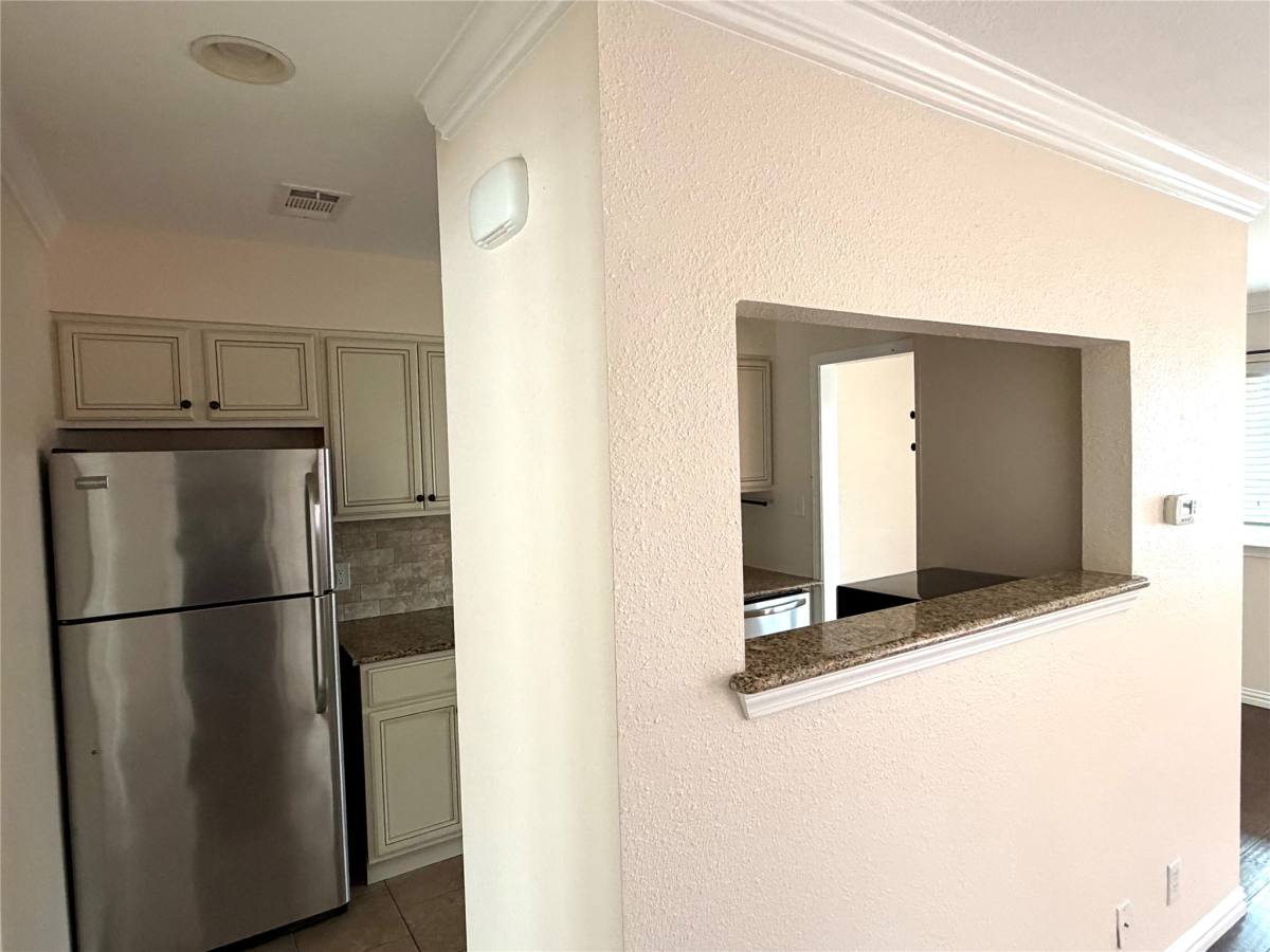 Condo for rent at 1407 W 39th 1 2 St #202, Austin, TX 78756