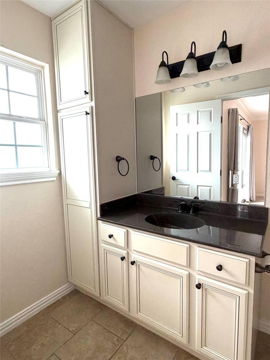 Condo for rent at 1407 W 39th 1 2 St #202, Austin, TX 78756