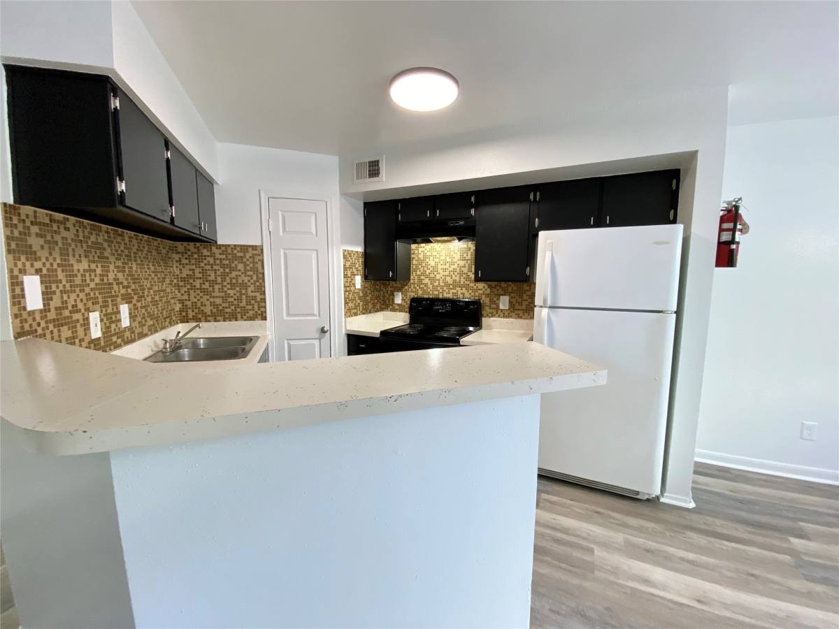 Apartment for rent at 7200 W T C Jester Blvd #2502, Houston, TX 77088