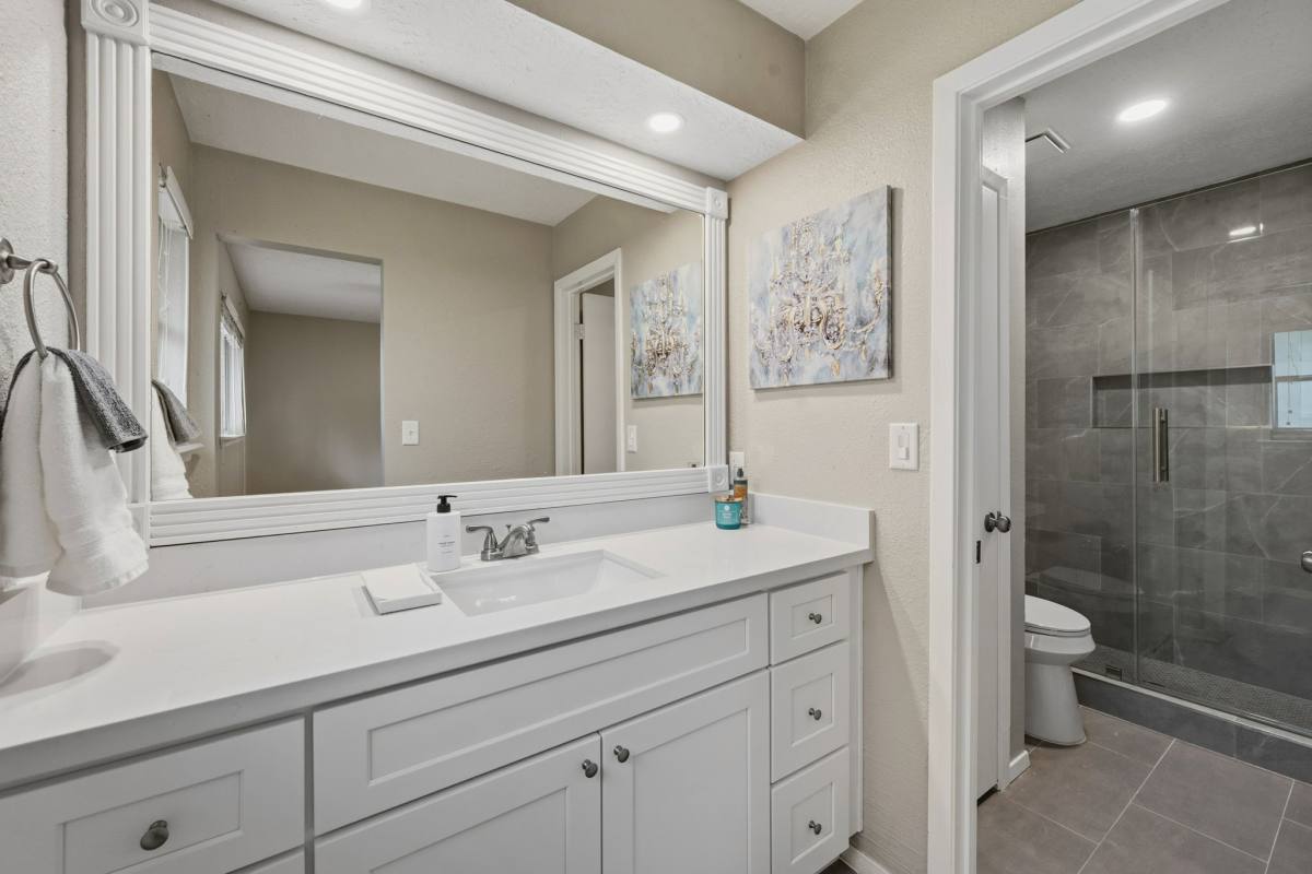Apartment for rent at 17318 Broken Back Dr, Crosby, TX 77532