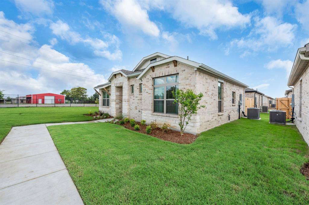 Apartment for rent at 6415 FM 1570 St W #223, Greenville, TX 75402