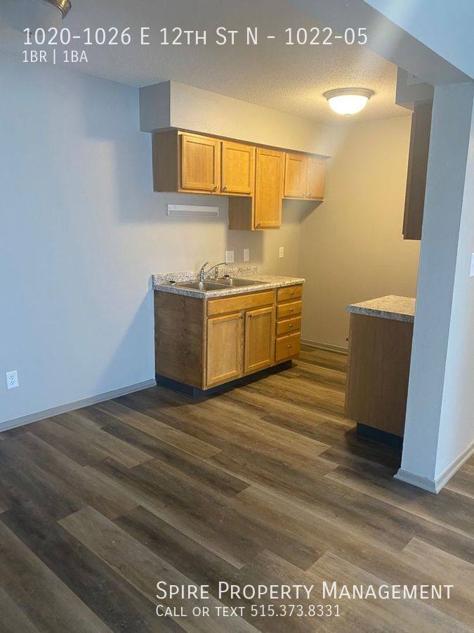 Apartment for rent at 1020-1026 E 12th St N #5, Newton, IA 50208