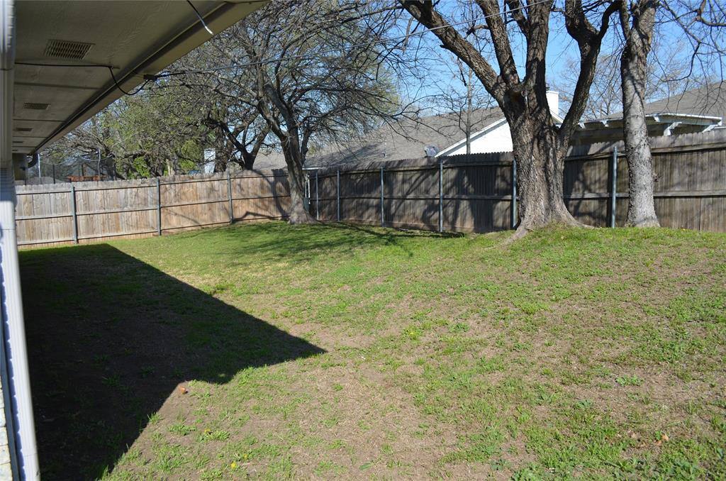 Apartment for rent at 7 States Ave #7, Midlothian, TX 76065