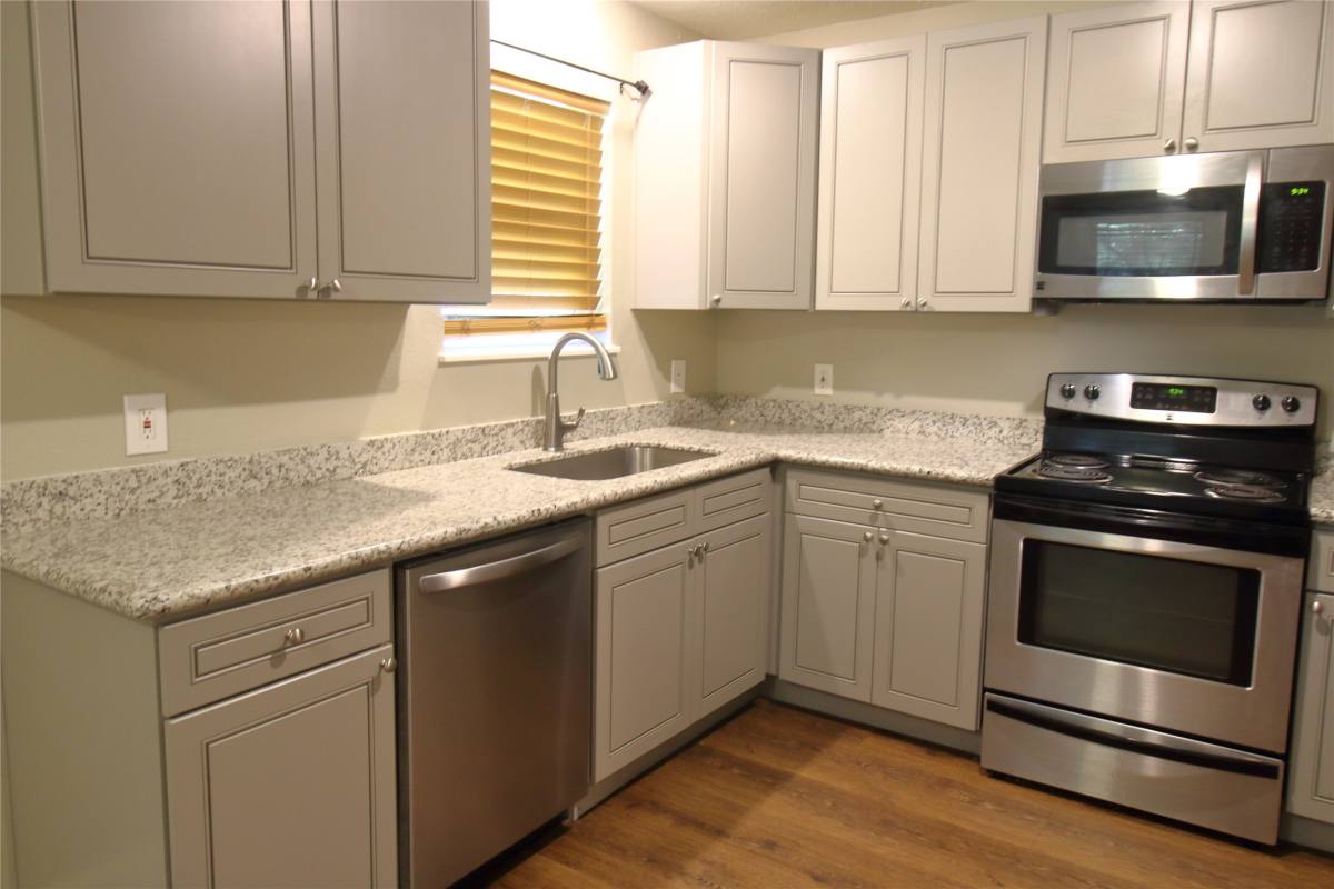 Apartment for rent at 508 Julie Lane #508, Highlands, TX 77562