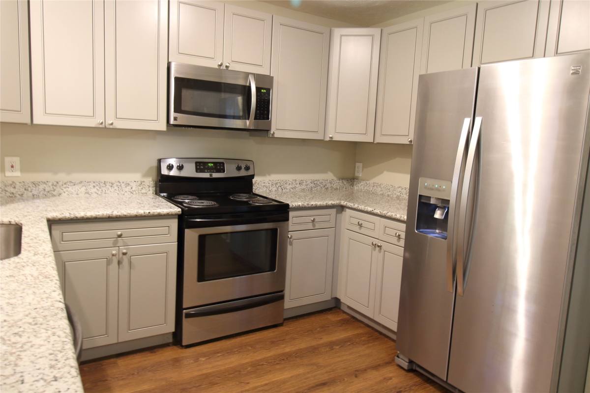 Apartment for rent at 508 Julie Lane #508, Highlands, TX 77562