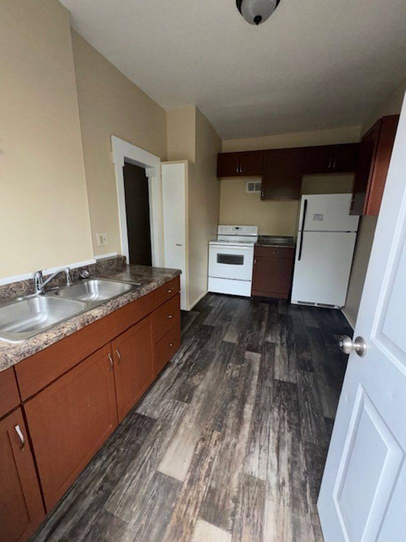 House for rent at 1528 W 10th St, Sioux Falls, SD 57104