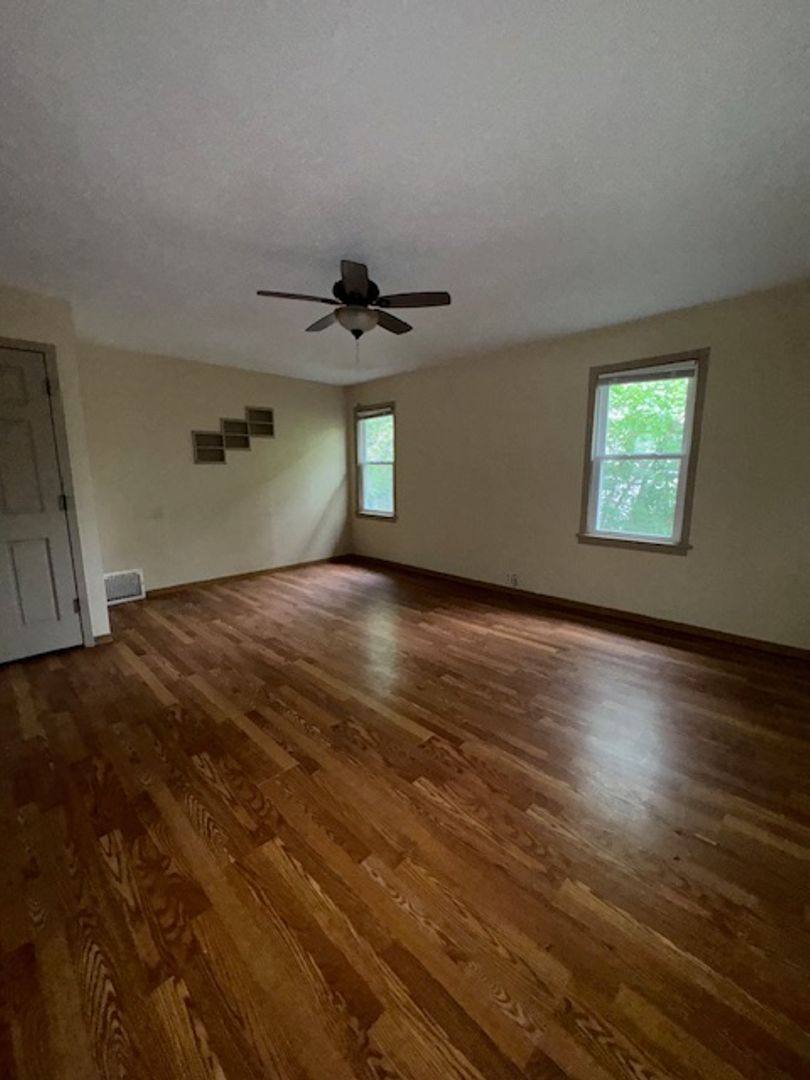 House for rent at 1528 W 10th St, Sioux Falls, SD 57104