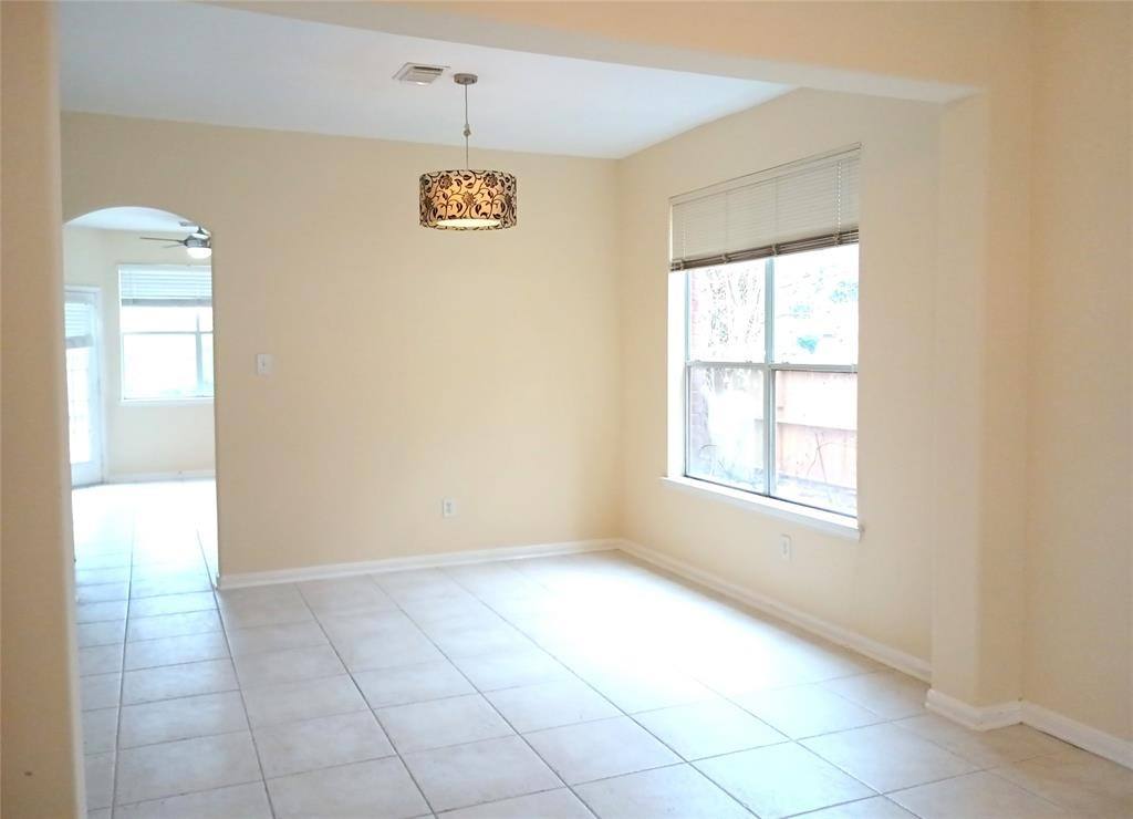 Apartment for rent at 14810 Horse Creek Lane, Sugar Land, TX 77498