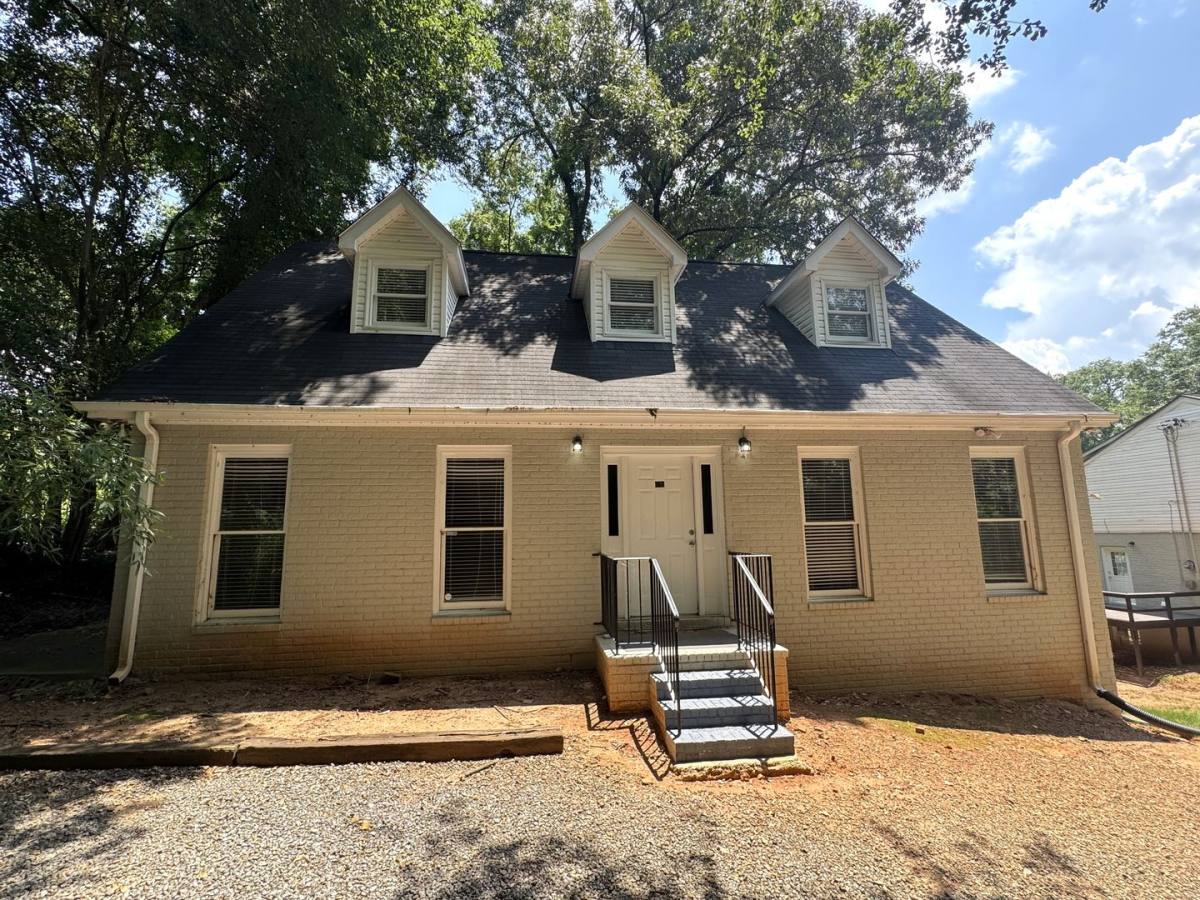House for rent at 620 Pinecrest Dr, Athens, GA 30605