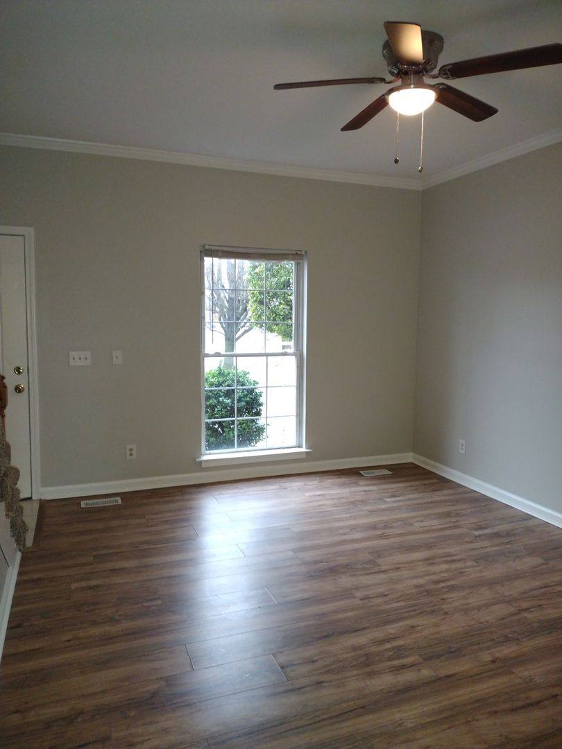 Townhouse for rent at 202 Cemetery Ave, Gallatin, TN 37066