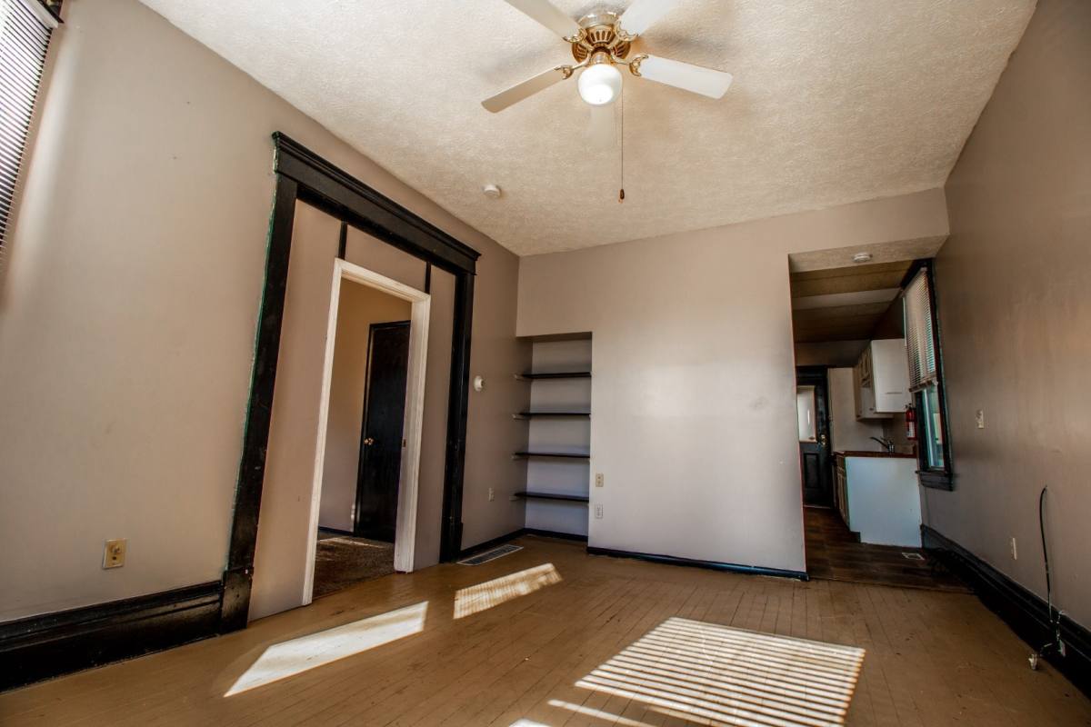 Apartment for rent at 454 Pine St, Morgantown, WV 26505