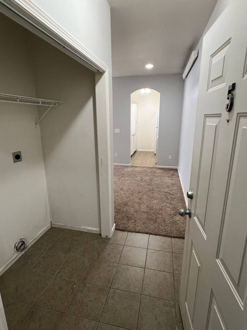 Apartment for rent at 1920 Monte Vista Dr, Rapid City, SD 57702