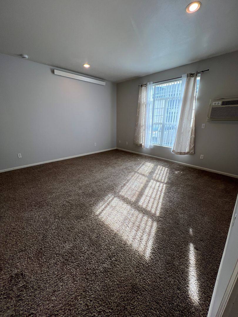 Apartment for rent at 1920 Monte Vista Dr, Rapid City, SD 57702