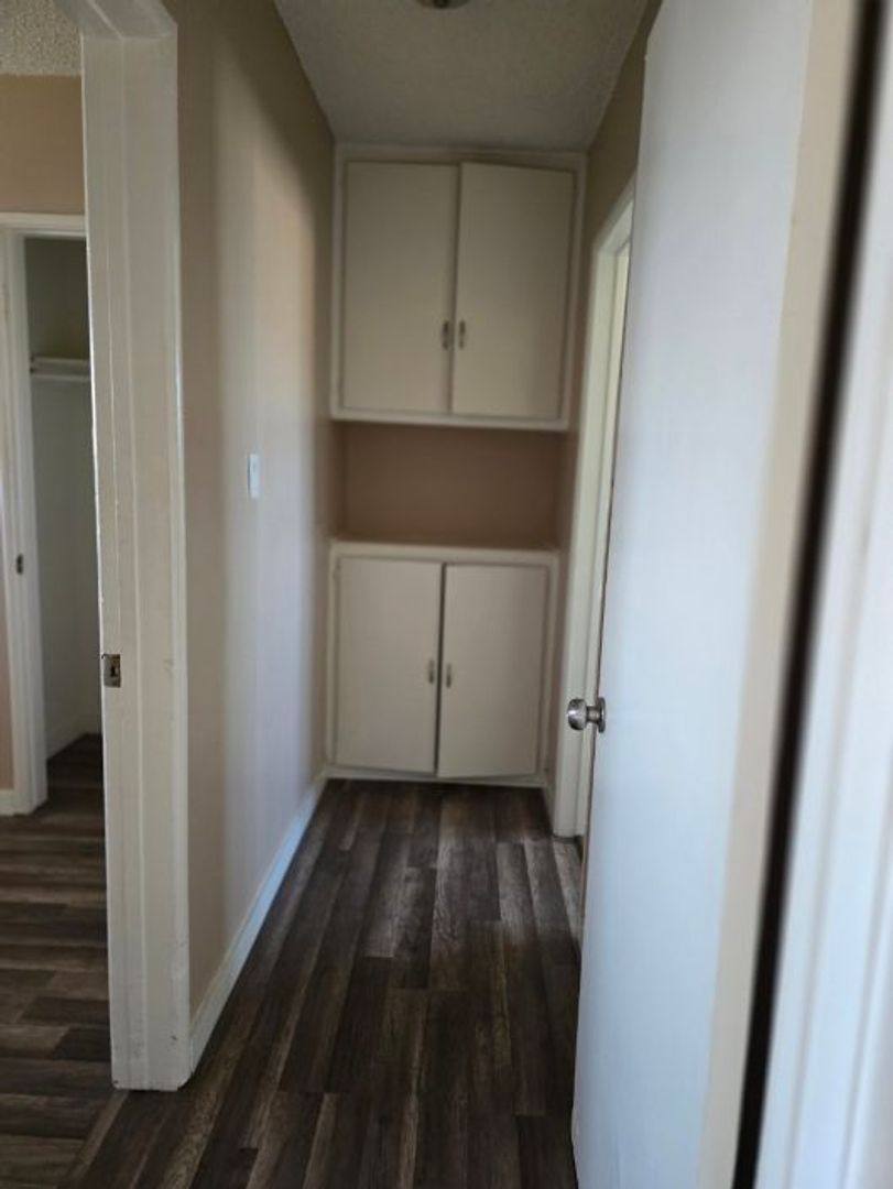 Apartment for rent at 438 W Magnolia St, Compton, CA 90220