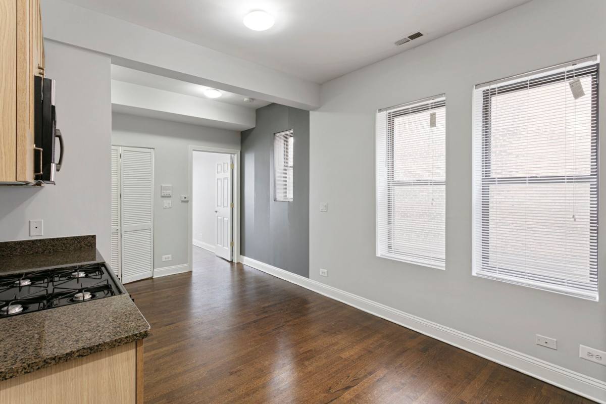 Apartment for rent at 7526-7530 N Seeley Ave, Chicago, IL 60645
