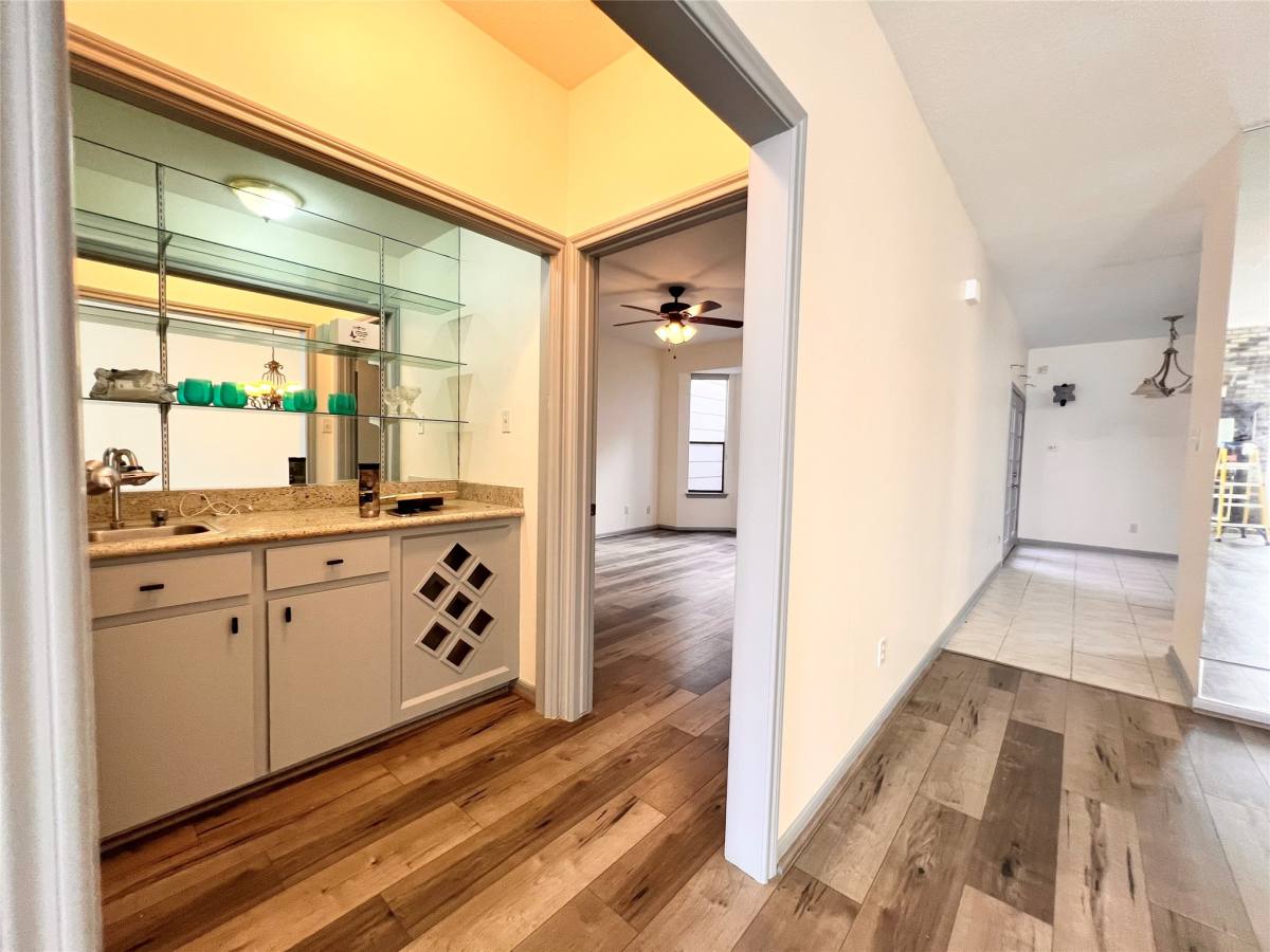 Townhouse for rent at 727 Bunker Hill Rd #92, Houston, TX 77024