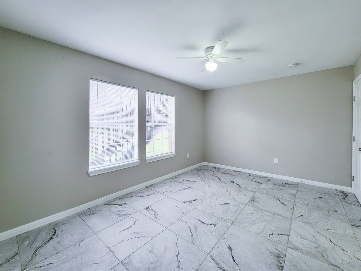 Apartment for rent at 3206 Lobit Dr #49, Dickinson, TX 77539