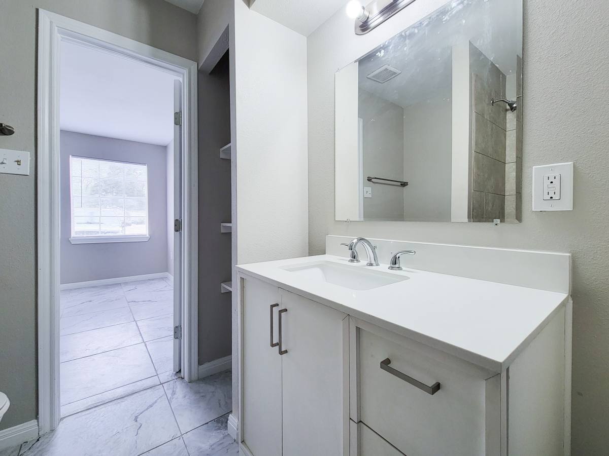 Apartment for rent at 3206 Lobit Dr #49, Dickinson, TX 77539