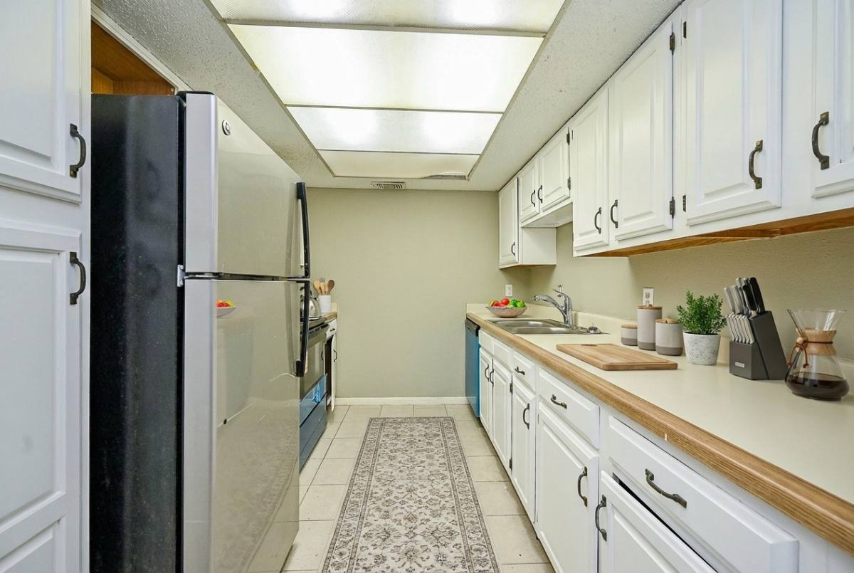 Condo for rent at 2826 S Bartell Dr #37, Houston, TX 77054