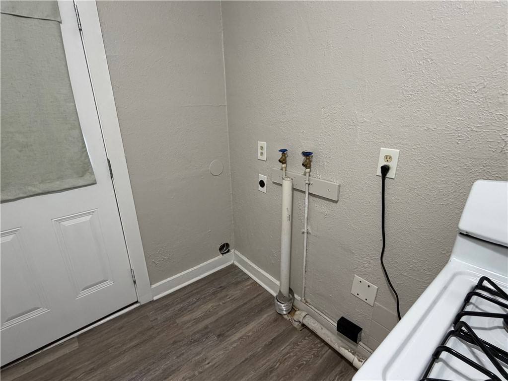 Apartment for rent at 2402 Segrest St, Corpus Christi, TX 78405