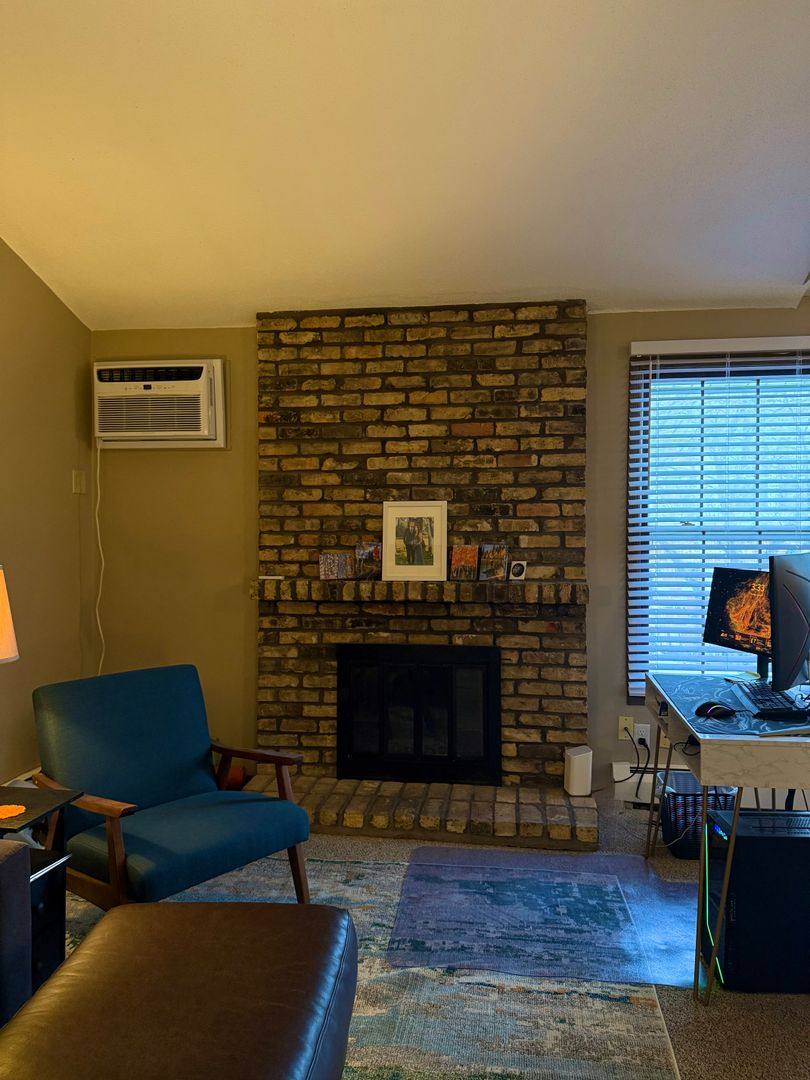 Apartment for rent at 928 Westbrooke Way, Hopkins, MN 55343