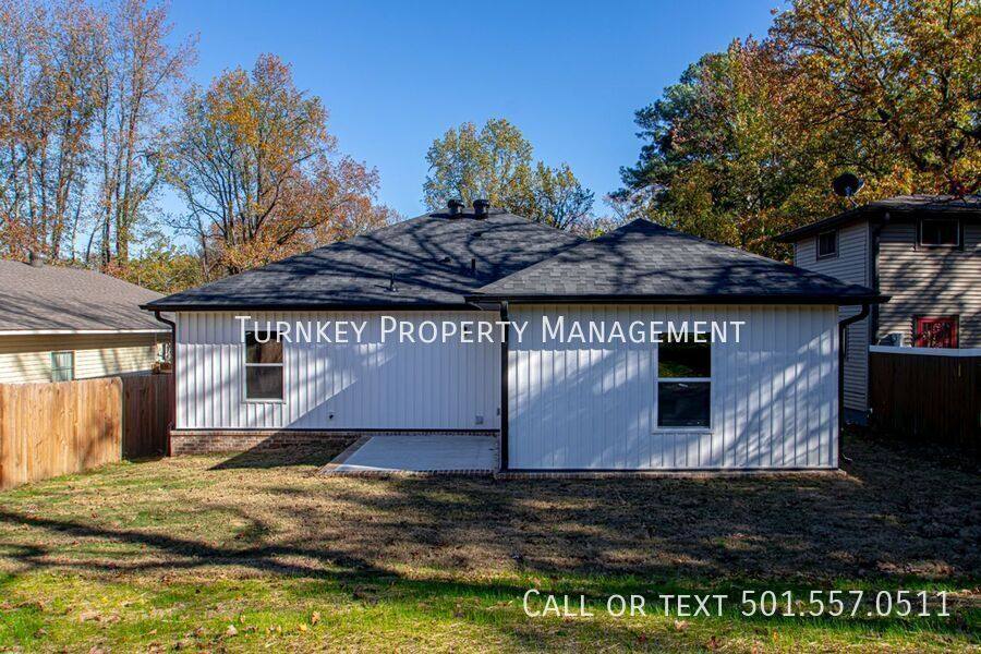 House for rent at 4108 Longcoy St, Little Rock, AR 72204
