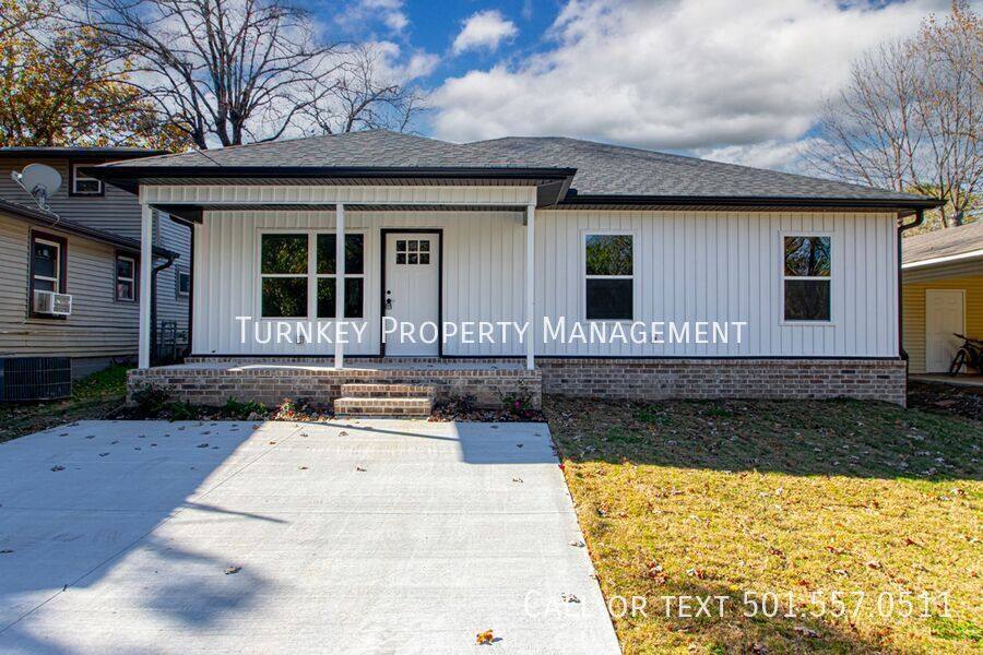 House for rent at 4108 Longcoy St, Little Rock, AR 72204